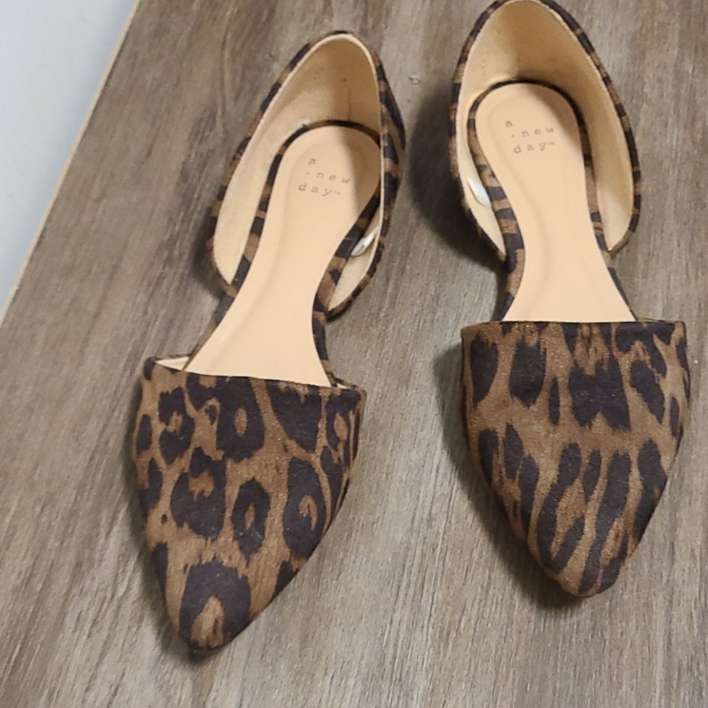 Animal print flats